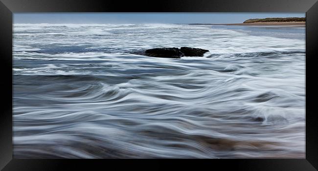 North Sea Waves Framed Print by David Pringle