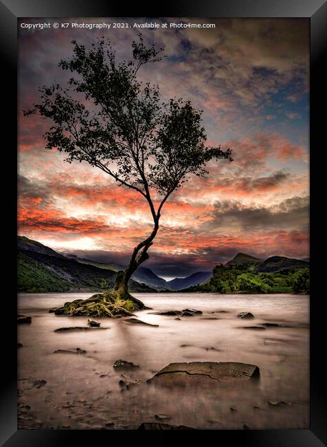 Dawn over Llyn Padarn, Llanberis, in Snowdonia Framed Print by K7 Photography