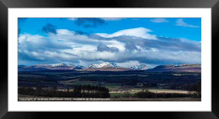 Stuc a chrion   Framed Mounted Print by Graham Mathieson