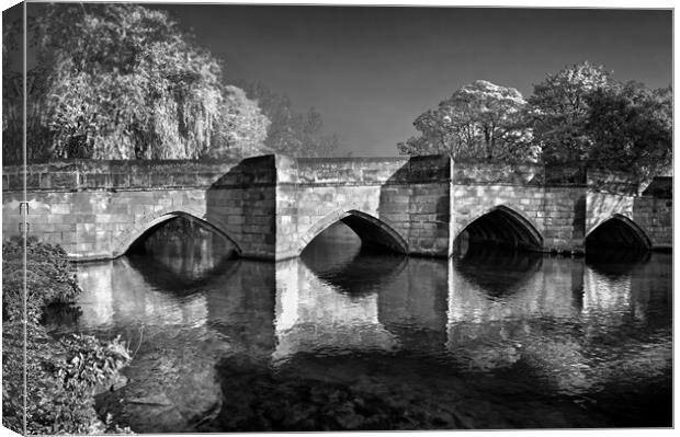 Bakewell Bridge and River Wye Canvas Print by Darren Galpin