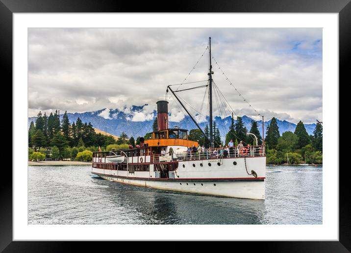 The steamship Earnslaw on Lake Wakatipu.  Framed Mounted Print by Kevin Hellon