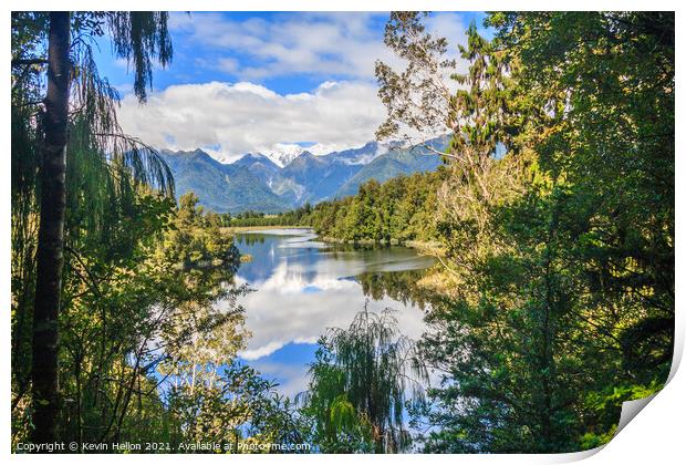 View over Lake Matheson with Mount Cook in the bac Print by Kevin Hellon