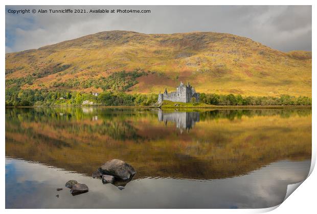 Majestic Kilchurn Castle Print by Alan Tunnicliffe