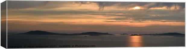 Island sunset Canvas Print by Peter Wiseman