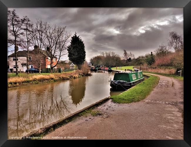 Trent and Mersy Canal  Framed Print by mike kearns