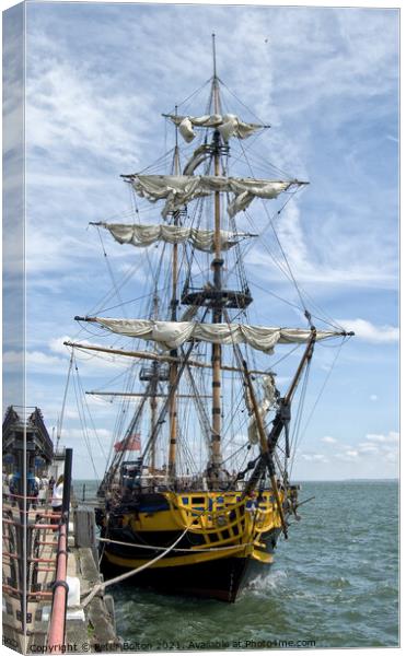 Grand Turk replica Nelson era Warship at Southend on Sea, Essex, UK. Canvas Print by Peter Bolton