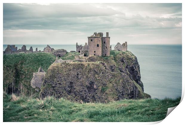 Dunnottar Castle Print by Duncan Loraine