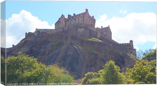 Edinburgh Castle on the rockface Canvas Print by Fiona Williams