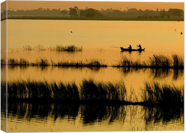 Fishermen at Sunset, Amarapura, Myanmar (Burma) Canvas Print by Serena Bowles