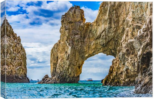 Arch of Cabo San Lucas Canvas Print by William Perry
