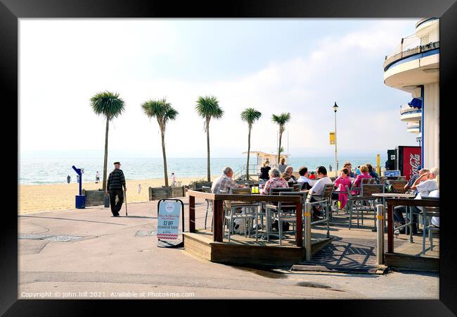 Seafront Alfresco at Bournemouth. Framed Print by john hill