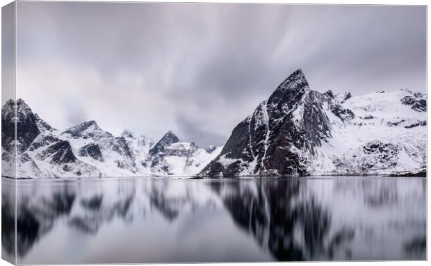 Peaks of Northern Norway Canvas Print by Eirik Sørstrømmen