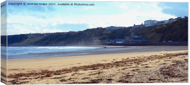 Scarborough north beach summer scene. Canvas Print by Andrew Heaps