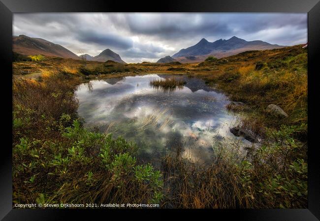 Isle of Skye in Scotland  Framed Print by Steven Dijkshoorn