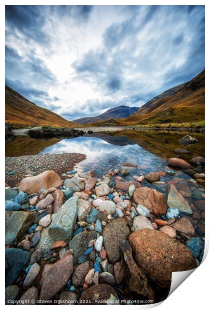 Landscape in Scotland in portrait  Print by Steven Dijkshoorn