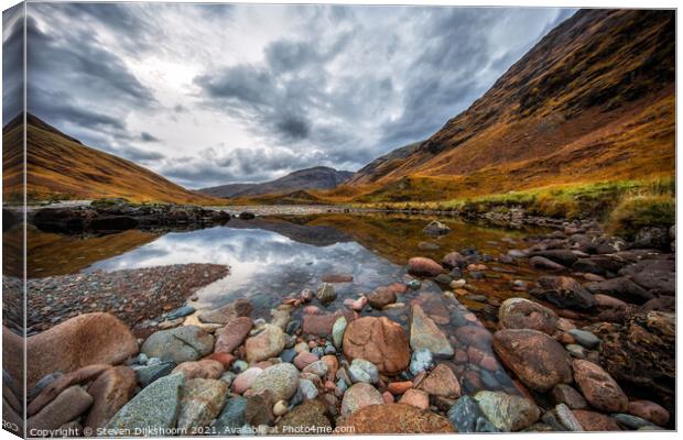 Near Loch Etive while driving through Scotland Canvas Print by Steven Dijkshoorn