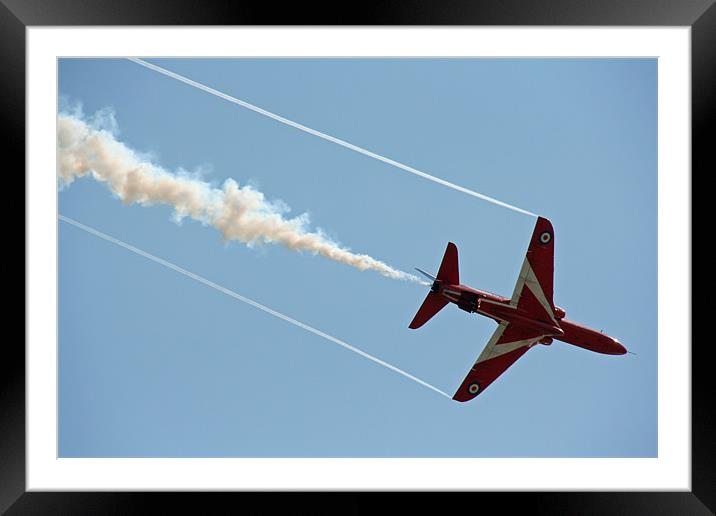 Red Arrow Belly and Vapour Framed Mounted Print by Dan Davidson