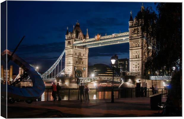 Tower Bridge at night Canvas Print by tim miller