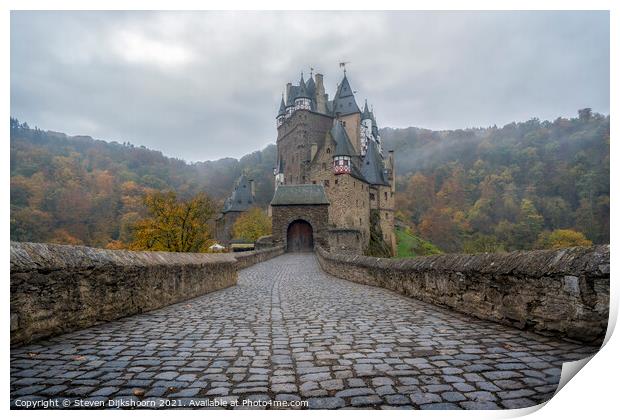 Eltz Castle in Germany Print by Steven Dijkshoorn