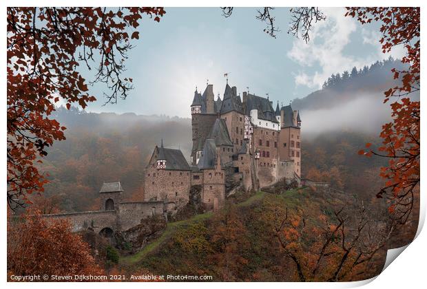 Fairy tale castle Eltz in Germany Print by Steven Dijkshoorn