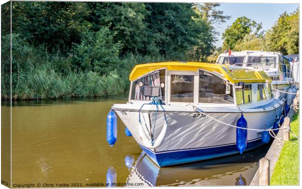 Cruising the Norfolk Broads Canvas Print by Chris Yaxley