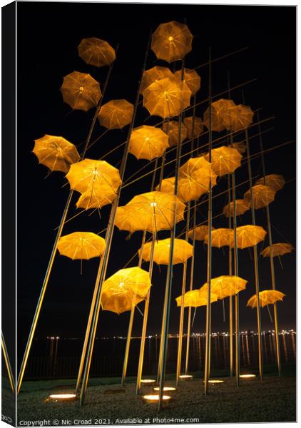  The Famous Umbrella Sculpture in Thessaloniki, Gr Canvas Print by Nic Croad
