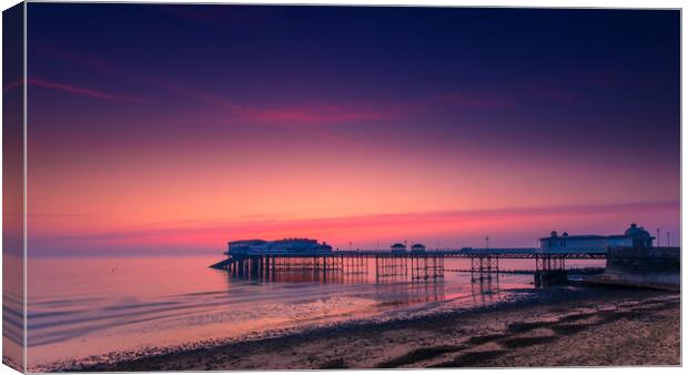 Cromer pier, sunrise Canvas Print by Bill Allsopp