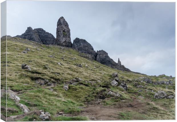 The Old Man Of Storr Canvas Print by Samuel Kerr