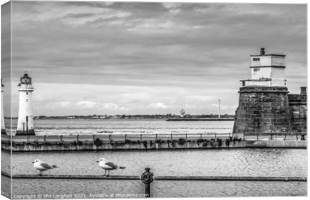 Fort Perch Rock and Lighthouse New Brighton  Canvas Print by Phil Longfoot