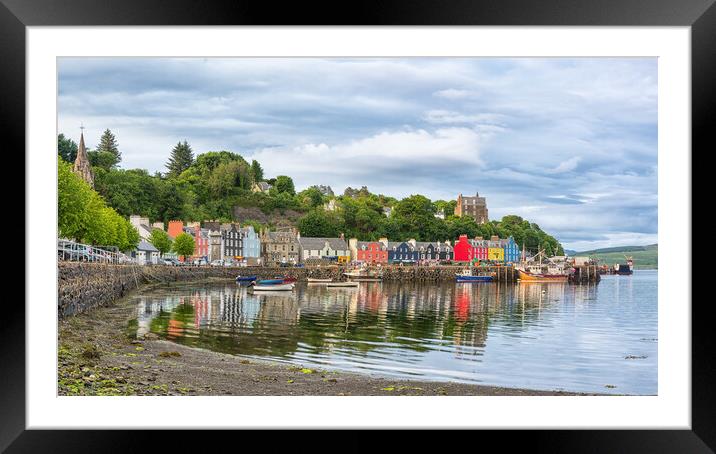Tobermory Harbour Framed Mounted Print by David Semmens