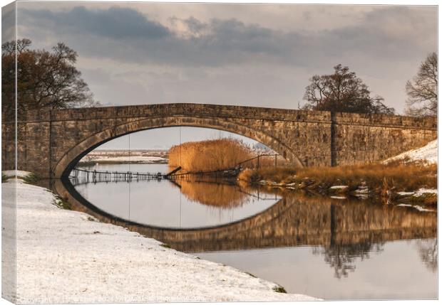 Milnthorpe Bridge, river Bela Canvas Print by Liz Withey