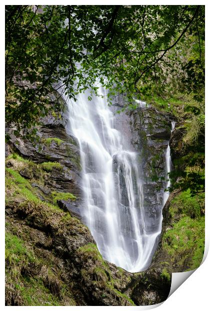 Water falling into midway pool at waterfall of Pistyll Rhaeadr i Print by Steve Heap