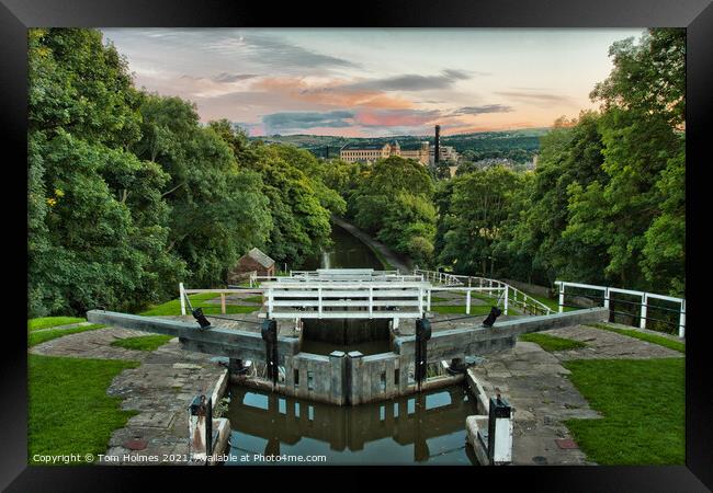 Bingley 5-rise Locks Framed Print by Tom Holmes