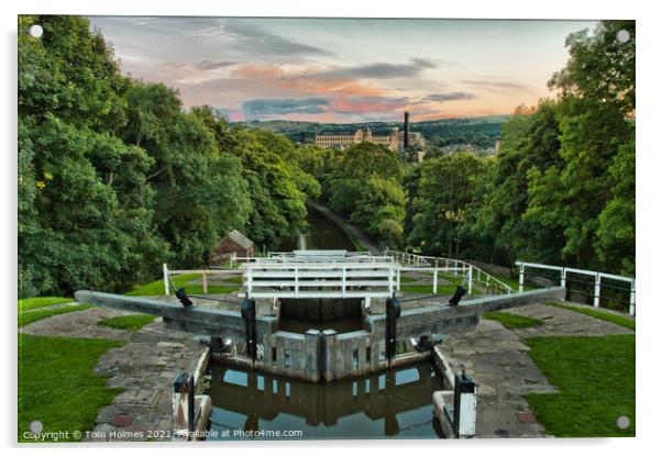 Bingley 5-rise Locks Acrylic by Tom Holmes