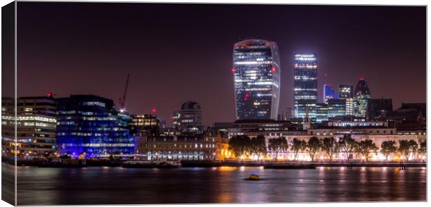 London at night Canvas Print by chris smith