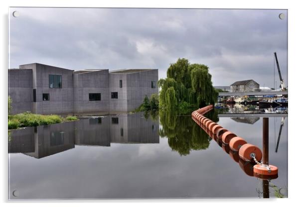 The Hepworth Wakefield Acrylic by Roy Hinchliffe