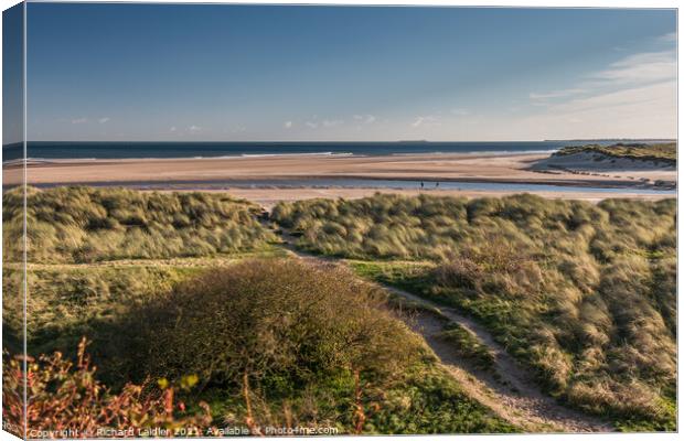 The Aln Estuary and Alnmouth Beach, Northumberland Canvas Print by Richard Laidler