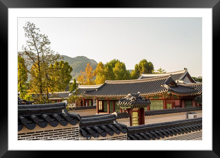 Korean rooftops and architecture in the afternoon autumn sun, Seoul, South Korea Framed Mounted Print by SnapT Photography
