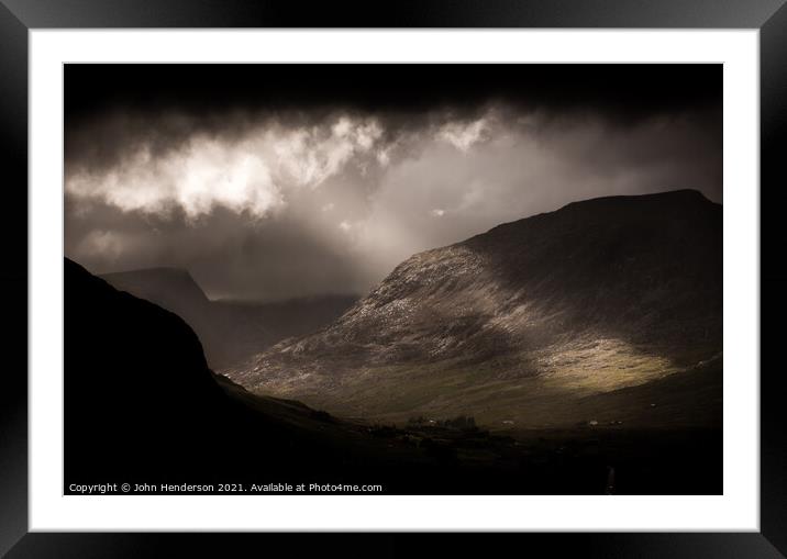 Snowdonia landscape  Framed Mounted Print by John Henderson