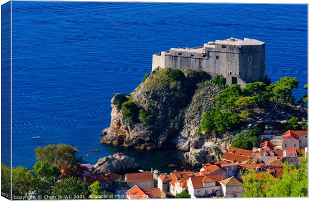 Fort Lovrijenac, a fortress by the western wall of the old city of Dubrovnik, Croatia Canvas Print by Chun Ju Wu