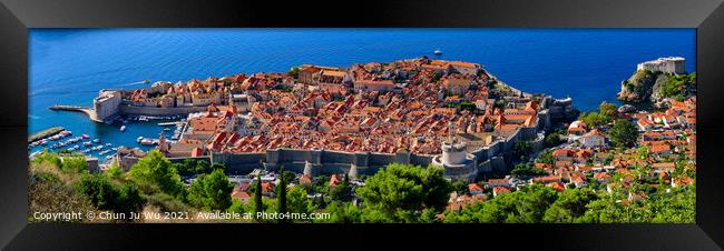 Panorama of the old town of Dubrovnik, Croatia Framed Print by Chun Ju Wu