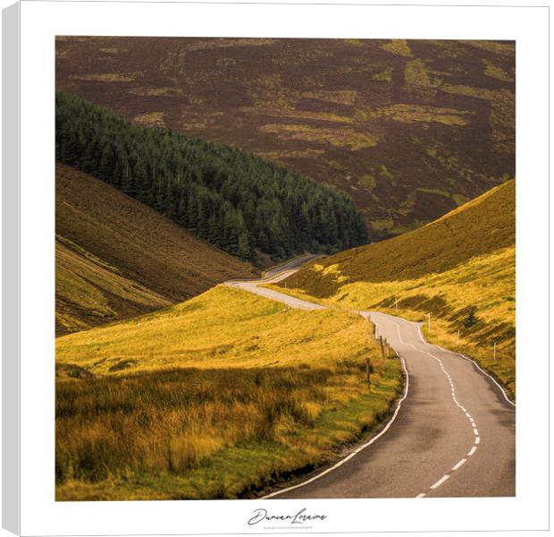 Road to Tomintoul Scotland Canvas Print by Duncan Loraine