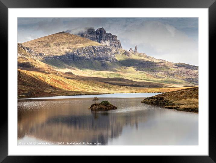 Old Man of Skye Framed Mounted Print by Lesley Pegrum