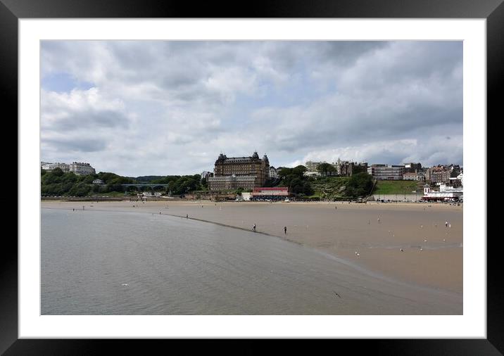 Scarborough beach Grand hotel Framed Mounted Print by Roy Hinchliffe