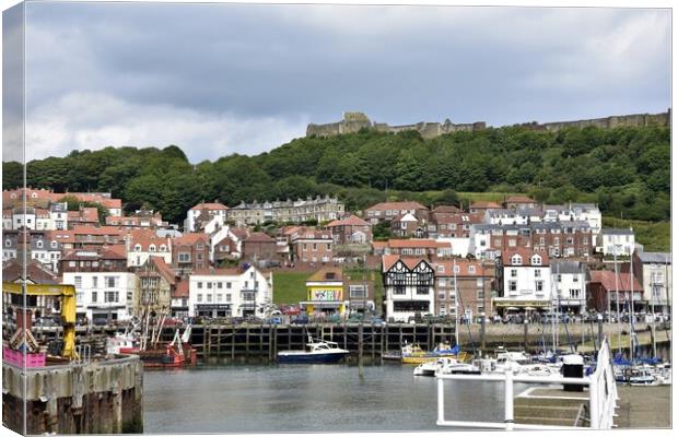 Scarborough harbour and castle Canvas Print by Roy Hinchliffe