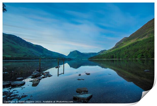 Buttermere reflections Print by david siggens