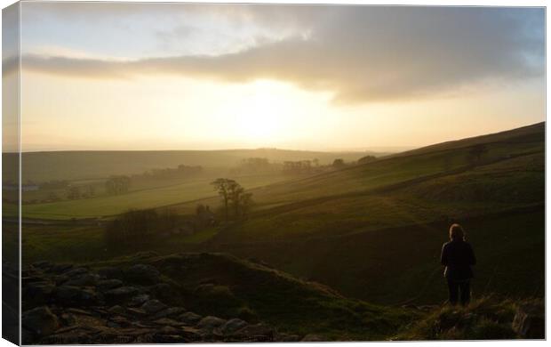Sunset over Hadrian's Wall Canvas Print by Peter Wiseman