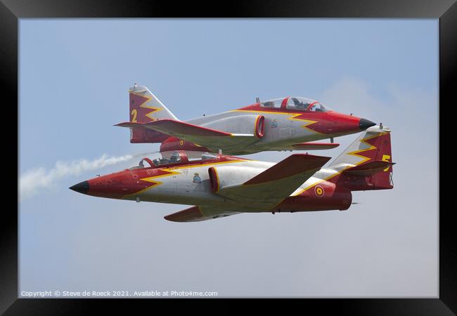 Patrulla Aguila Formation Aerobatics Team Close Pass Framed Print by Steve de Roeck
