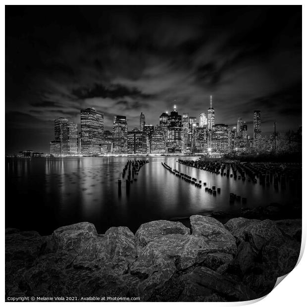 MANHATTAN SKYLINE Evening Atmosphere in New York City | Monochrome Print by Melanie Viola
