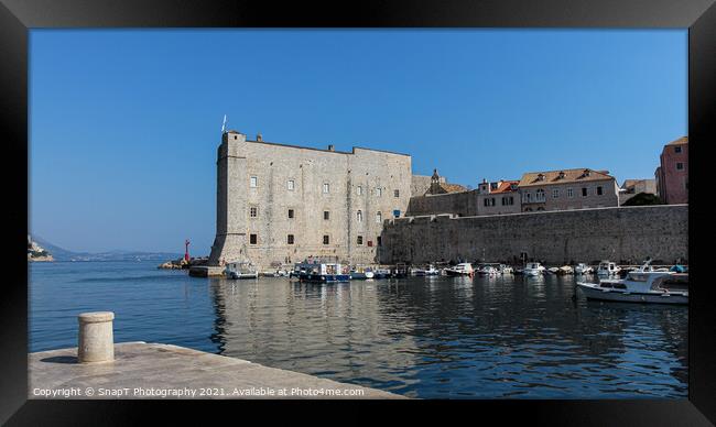 Dubrovnik harbour by the maritime museum and city walls, Croatia Framed Print by SnapT Photography